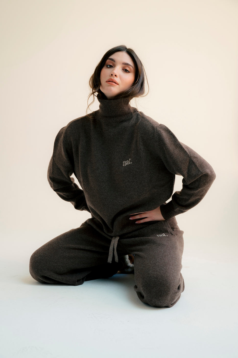 DOLCEVITA " NAT" IN MAGLIA COLORE TAUPE